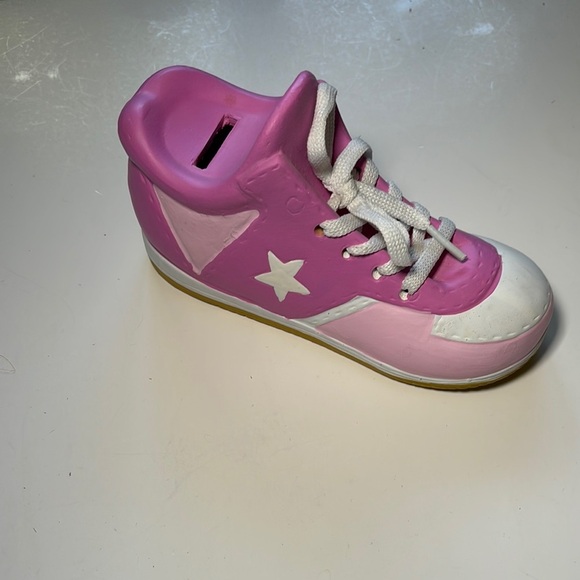 Ceramic Coin/MoneyBox Pink and White High-Top Sneakers with Star Design - Picture 1 of 8